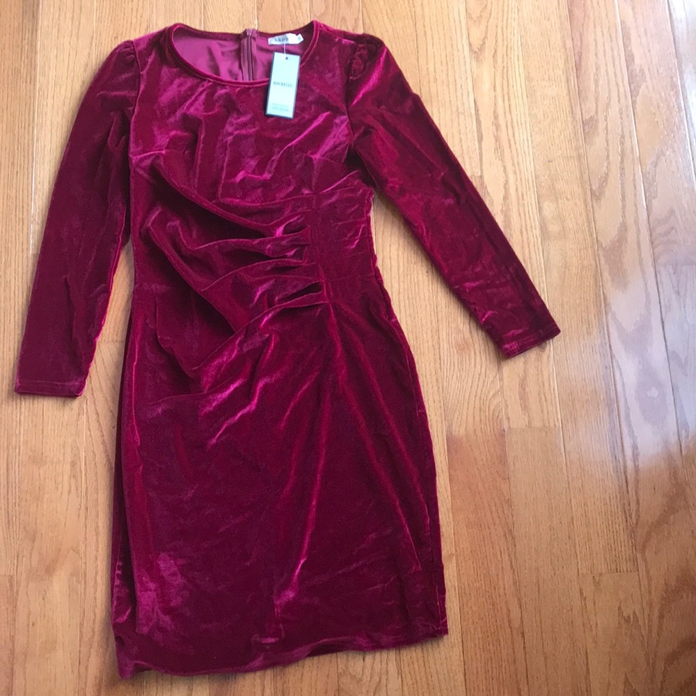 Dress - Picture 2 of 2